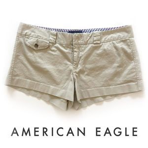 American Eagle Khaki "Favorite Short" Sz 12